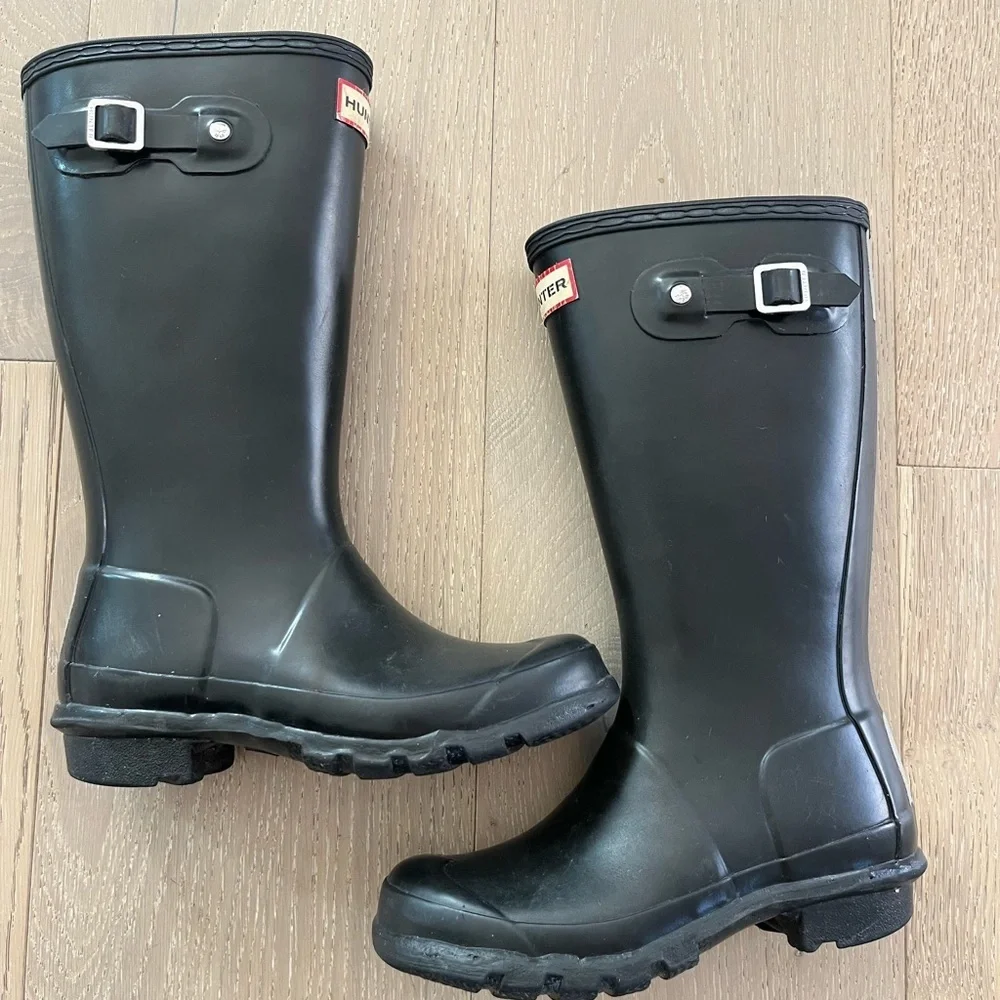 Hunter sleek tall
